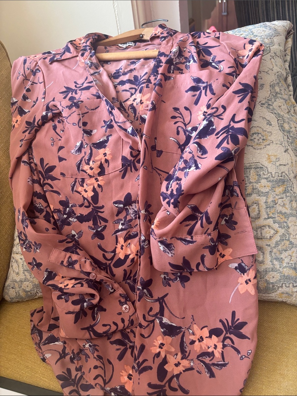 Express Mauve Pink Floral Button-Up Blouse
